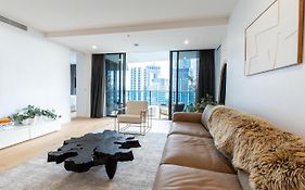 Broadbeach Luxury Oracle Tower 1 Apartment 2Bed 2Bath 1 Car